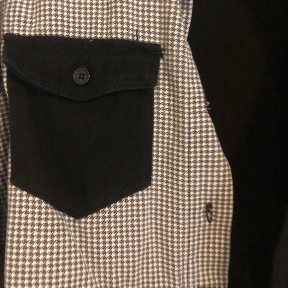 Shirt - Picture 2 of 3